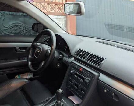 Серый Ауди А4, объемом двигателя 2 л и пробегом 218 тыс. км за 7500 $, фото 3 на Automoto.ua