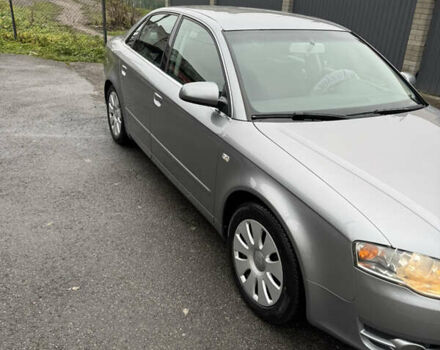 Серый Ауди А4, объемом двигателя 2 л и пробегом 231 тыс. км за 6200 $, фото 4 на Automoto.ua