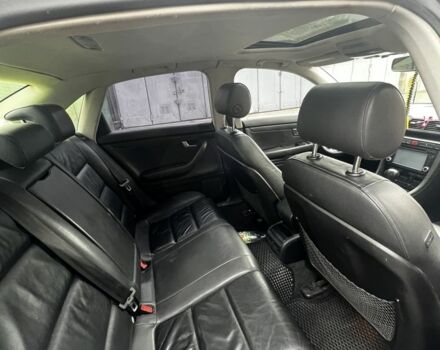 Серый Ауди А4, объемом двигателя 2 л и пробегом 303 тыс. км за 6000 $, фото 5 на Automoto.ua