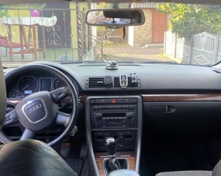 Ауди А4 2005 в Малине на Automoto.ua Серый Ауди А4, объемом двигателя 2 л и пробегом 260 тыс. км за 6900 $, фото 6 на Automoto.ua
