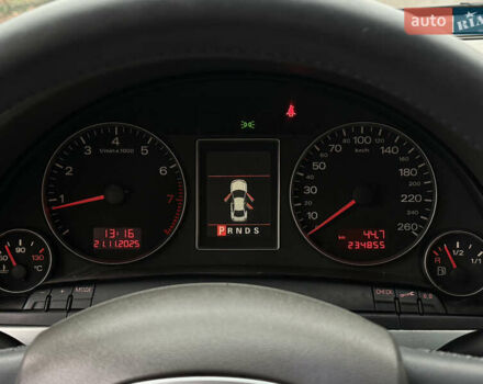 Серый Ауди А4, объемом двигателя 2 л и пробегом 234 тыс. км за 6500 $, фото 15 на Automoto.ua