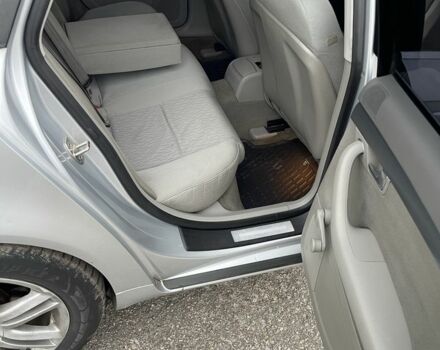 Серый Ауди А4, объемом двигателя 2 л и пробегом 200 тыс. км за 5400 $, фото 10 на Automoto.ua