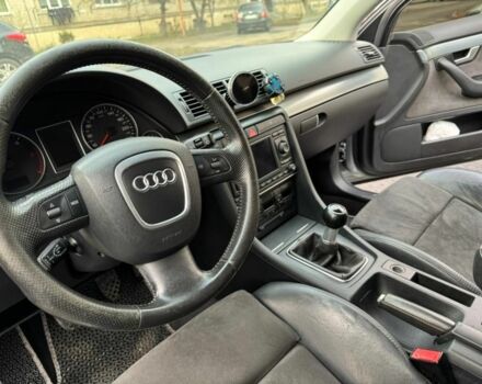 Серый Ауди А4, объемом двигателя 2 л и пробегом 300 тыс. км за 6500 $, фото 4 на Automoto.ua