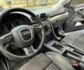 Серый Ауди А4, объемом двигателя 2 л и пробегом 300 тыс. км за 6500 $, фото 4 на Automoto.ua