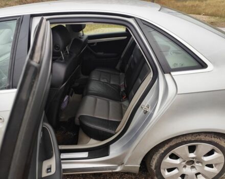 Серый Ауди А4, объемом двигателя 2 л и пробегом 300 тыс. км за 3000 $, фото 10 на Automoto.ua