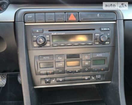 Серый Ауди А4, объемом двигателя 2.5 л и пробегом 366 тыс. км за 4400 $, фото 15 на Automoto.ua