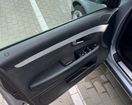 Сірий Ауді А4, об'ємом двигуна 2 л та пробігом 208 тис. км за 7400 $, фото 11 на Automoto.ua
