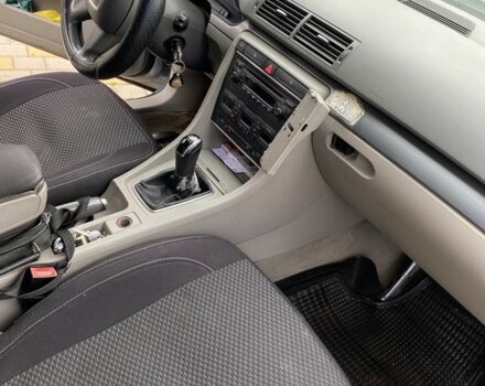 Серый Ауди А4, объемом двигателя 2 л и пробегом 300 тыс. км за 8000 $, фото 7 на Automoto.ua