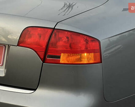 Сірий Ауді А4, об'ємом двигуна 1.8 л та пробігом 257 тис. км за 6799 $, фото 39 на Automoto.ua