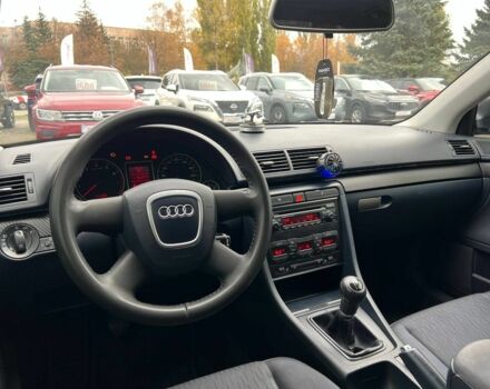 Ауди А4 2005 в Кривом Роге на Automoto.ua Серый Ауди А4, объемом двигателя 2 л и пробегом 209 тыс. км за 6400 $, фото 10 на Automoto.ua