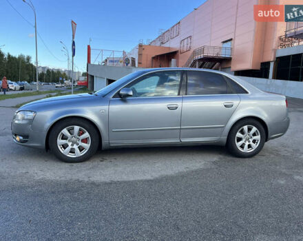 Серый Ауди А4, объемом двигателя 2 л и пробегом 319 тыс. км за 6500 $, фото 3 на Automoto.ua