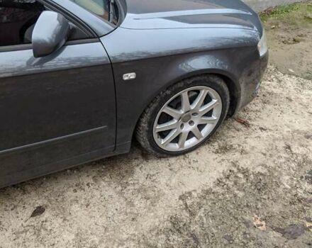 Серый Ауди А4, объемом двигателя 2 л и пробегом 218 тыс. км за 7500 $, фото 6 на Automoto.ua