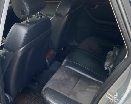 Ауди А4 2005 в Малине на Automoto.ua Серый Ауди А4, объемом двигателя 2 л и пробегом 260 тыс. км за 6900 $, фото 5 на Automoto.ua