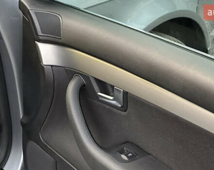 Сірий Ауді А4, об'ємом двигуна 1.8 л та пробігом 257 тис. км за 6799 $, фото 62 на Automoto.ua