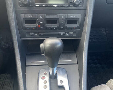 Ауди А4 2005 в Хмельницком на Automoto.ua Серый Ауди А4, объемом двигателя 1.98 л и пробегом 220 тыс. км за 6500 $, фото 30 на Automoto.ua