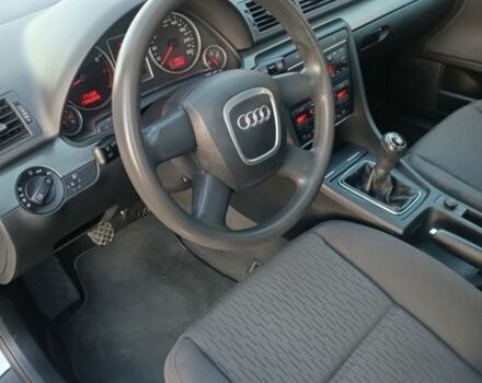Сірий Ауді А4, об'ємом двигуна 2 л та пробігом 172 тис. км за 6350 $, фото 39 на Automoto.ua