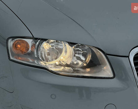 Сірий Ауді А4, об'ємом двигуна 1.8 л та пробігом 257 тис. км за 7099 $, фото 16 на Automoto.ua