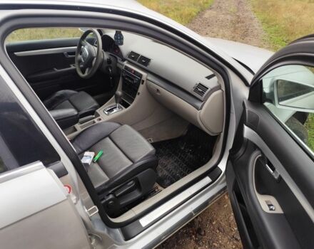 Серый Ауди А4, объемом двигателя 2 л и пробегом 300 тыс. км за 3000 $, фото 11 на Automoto.ua