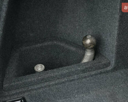 Сірий Ауді А4, об'ємом двигуна 1.8 л та пробігом 257 тис. км за 6799 $, фото 78 на Automoto.ua