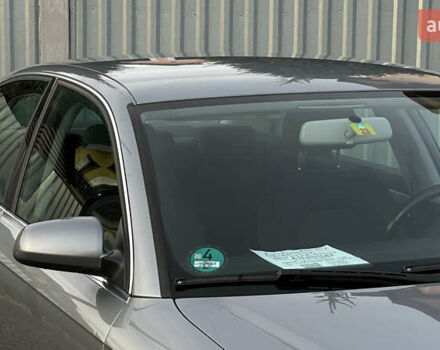 Сірий Ауді А4, об'ємом двигуна 1.8 л та пробігом 257 тис. км за 6799 $, фото 24 на Automoto.ua