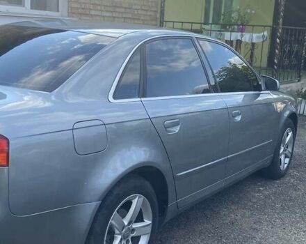 Ауді А4 2005 у Малине на Automoto.ua Сірий Ауді А4, об'ємом двигуна 2 л та пробігом 260 тис. км за 6900 $, фото 2 на Automoto.ua