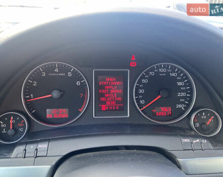 Ауди А4 2005 в Хмельницком на Automoto.ua Серый Ауди А4, объемом двигателя 1.98 л и пробегом 220 тыс. км за 6500 $, фото 29 на Automoto.ua