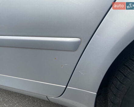 Ауди А4 2005 в Хмельницком на Automoto.ua Серый Ауди А4, объемом двигателя 1.98 л и пробегом 220 тыс. км за 6500 $, фото 13 на Automoto.ua