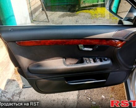 Серый Ауди А4, объемом двигателя 2 л и пробегом 194 тыс. км за 7500 $, фото 2 на Automoto.ua