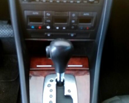 Серый Ауди А4, объемом двигателя 2 л и пробегом 212 тыс. км за 6150 $, фото 3 на Automoto.ua