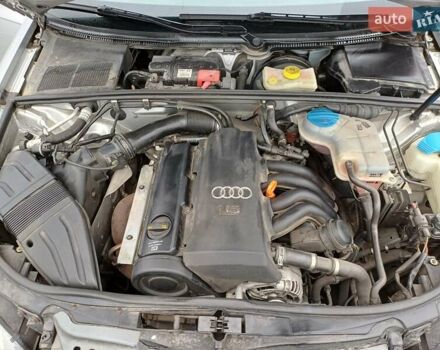 Сірий Ауді А4, об'ємом двигуна 1.6 л та пробігом 181 тис. км за 6400 $, фото 12 на Automoto.ua
