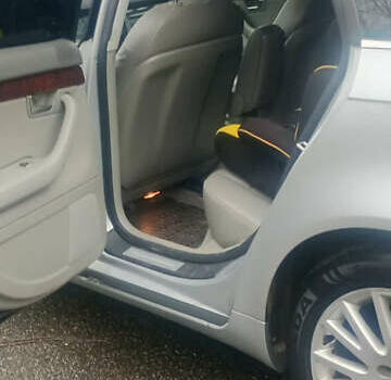 Сірий Ауді А4, об'ємом двигуна 1.97 л та пробігом 250 тис. км за 6500 $, фото 10 на Automoto.ua