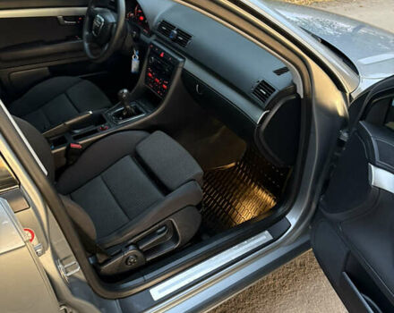 Серый Ауди А4, объемом двигателя 2 л и пробегом 200 тыс. км за 6500 $, фото 7 на Automoto.ua