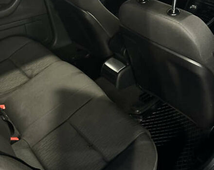 Серый Ауди А4, объемом двигателя 1.9 л и пробегом 307 тыс. км за 6500 $, фото 11 на Automoto.ua