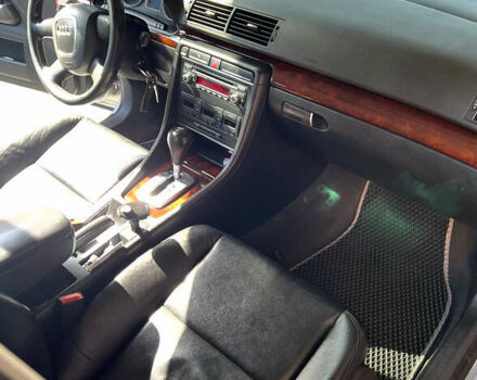 Серый Ауди А4, объемом двигателя 1.78 л и пробегом 295 тыс. км за 7500 $, фото 12 на Automoto.ua