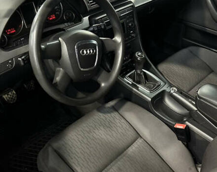 Серый Ауди А4, объемом двигателя 1.9 л и пробегом 307 тыс. км за 6500 $, фото 5 на Automoto.ua