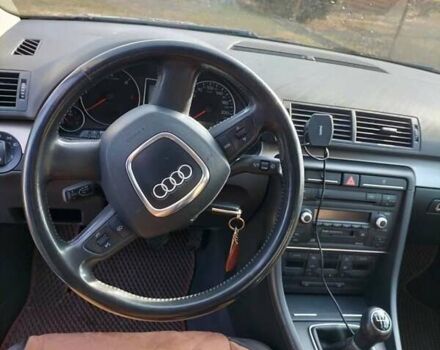 Сірий Ауді А4, об'ємом двигуна 2 л та пробігом 250 тис. км за 8000 $, фото 3 на Automoto.ua