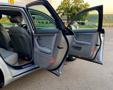 Серый Ауди А4, объемом двигателя 1.6 л и пробегом 215 тыс. км за 6800 $, фото 5 на Automoto.ua