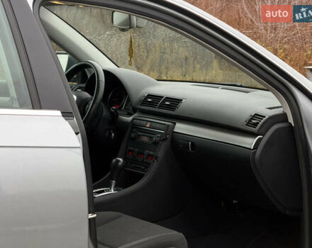 Сірий Ауді А4, об'ємом двигуна 0 л та пробігом 257 тис. км за 7700 $, фото 18 на Automoto.ua