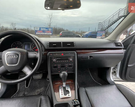 Сірий Ауді А4, об'ємом двигуна 1.8 л та пробігом 290 тис. км за 6200 $, фото 10 на Automoto.ua