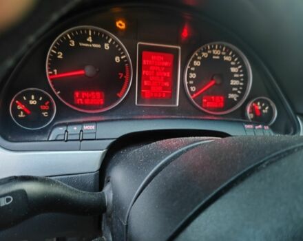 Серый Ауди А4, объемом двигателя 2 л и пробегом 28 тыс. км за 5800 $, фото 6 на Automoto.ua