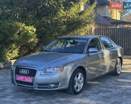 Сірий Ауді А4, об'ємом двигуна 2 л та пробігом 176 тис. км за 7600 $, фото 1 на Automoto.ua