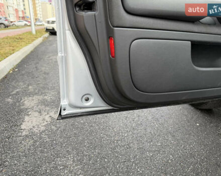 Сірий Ауді А4, об'ємом двигуна 1.6 л та пробігом 176 тис. км за 7999 $, фото 36 на Automoto.ua