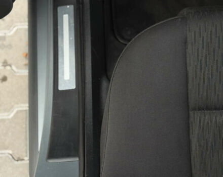 Сірий Ауді А4, об'ємом двигуна 1.6 л та пробігом 193 тис. км за 6500 $, фото 61 на Automoto.ua