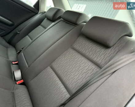 Сірий Ауді А4, об'ємом двигуна 1.6 л та пробігом 193 тис. км за 6500 $, фото 57 на Automoto.ua