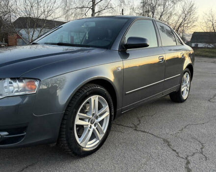 Серый Ауди А4, объемом двигателя 2 л и пробегом 215 тыс. км за 7800 $, фото 2 на Automoto.ua