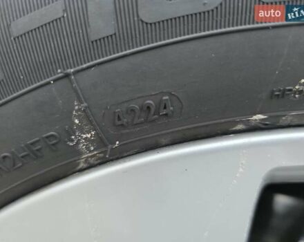 Сірий Ауді А4, об'ємом двигуна 1.6 л та пробігом 207 тис. км за 6500 $, фото 34 на Automoto.ua