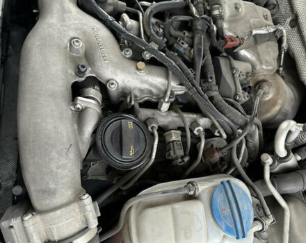 Сірий Ауді А4, об'ємом двигуна 2.7 л та пробігом 265 тис. км за 9249 $, фото 23 на Automoto.ua