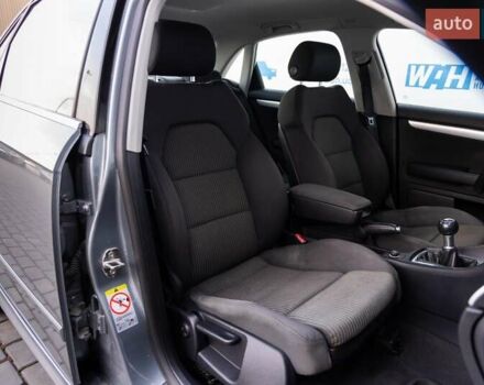Сірий Ауді А4, об'ємом двигуна 2 л та пробігом 248 тис. км за 7300 $, фото 22 на Automoto.ua
