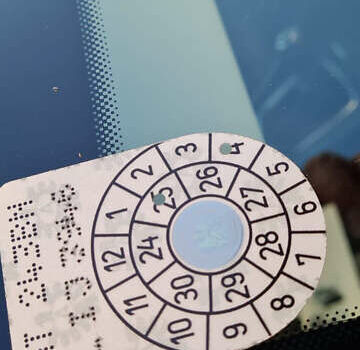 Сірий Ауді А4, об'ємом двигуна 1.6 л та пробігом 166 тис. км за 7100 $, фото 9 на Automoto.ua