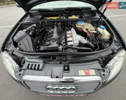 Сірий Ауді А4, об'ємом двигуна 1.8 л та пробігом 193 тис. км за 8999 $, фото 18 на Automoto.ua